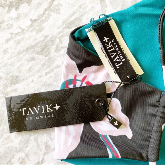 TAVIK Ryan Sport Bikini Top Blossom Small NWT - Picture 4 of 8
